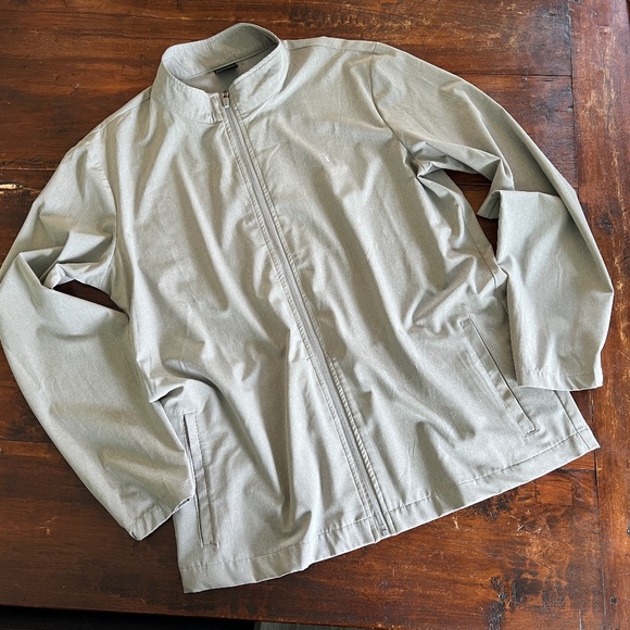 Men's Performance Apparel Full Zip Front Lightweight Track Jacket L - Picture 1 of 7